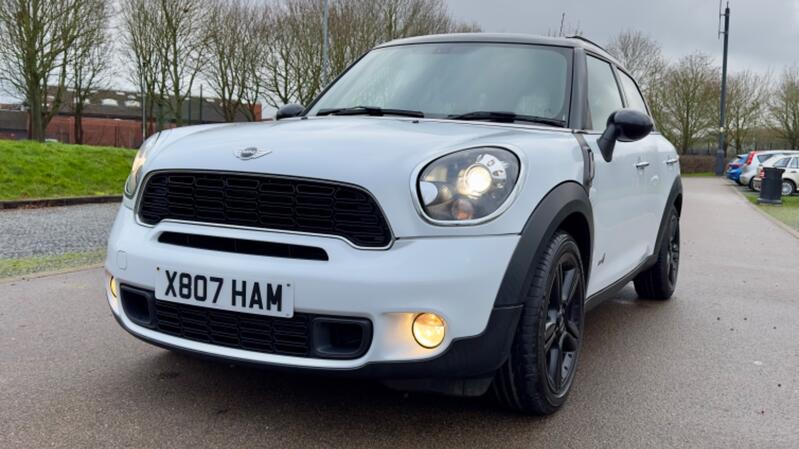 MINI COUNTRYMAN