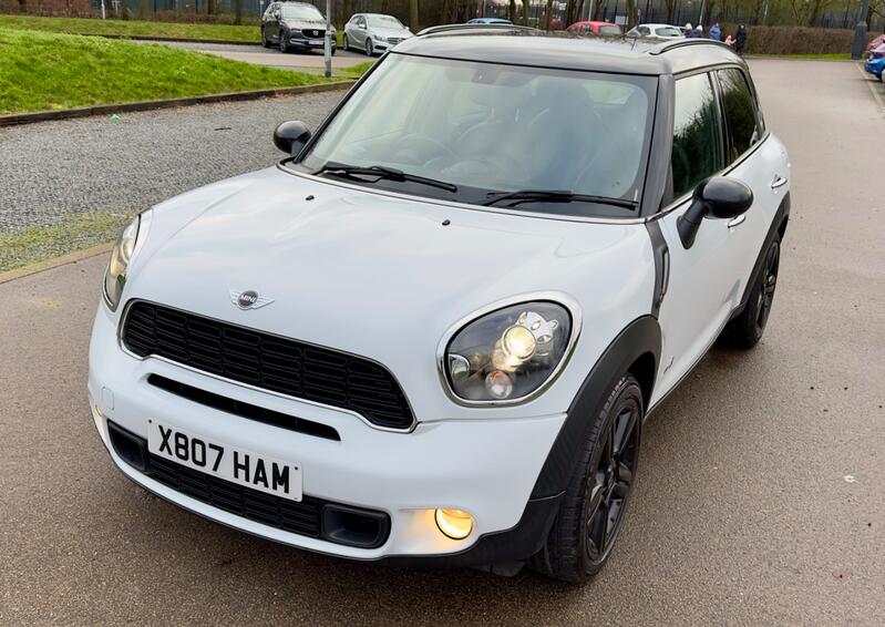 MINI COUNTRYMAN