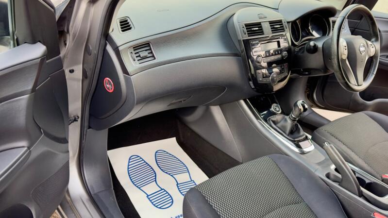 NISSAN PULSAR