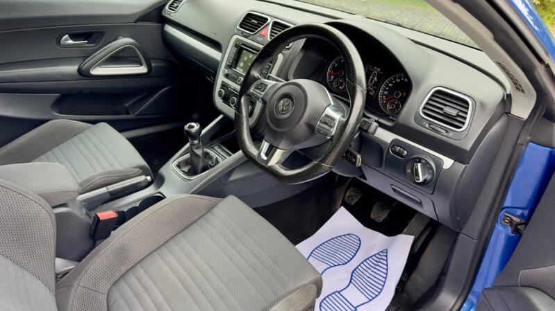 VOLKSWAGEN SCIROCCO