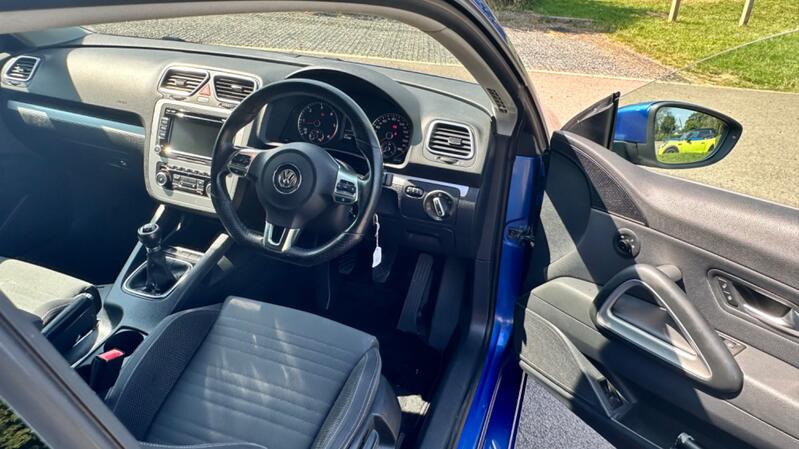 VOLKSWAGEN SCIROCCO